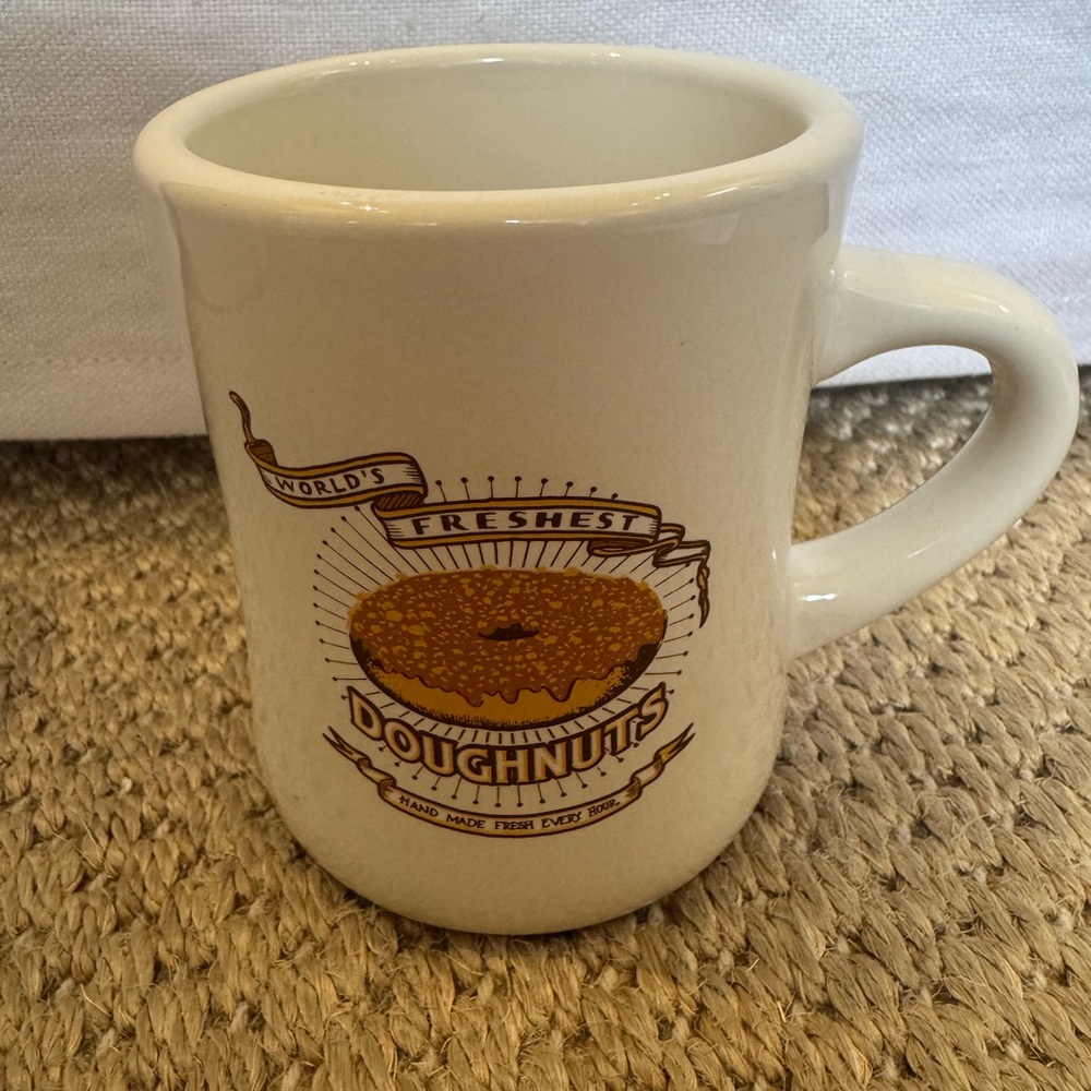 SIDECAR DONUTS GOLD RESTAURANT WARE COFFEE MUG TEA CUP WORLD'S FRESHEST DONUTS